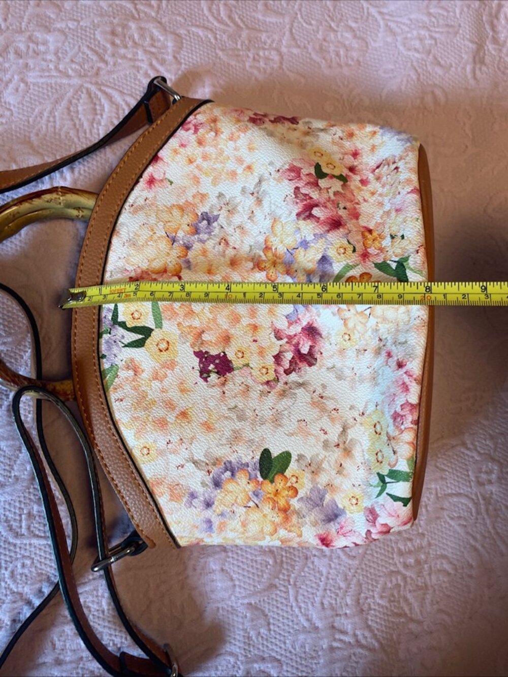 Dana Buchman Crossbody Handles Bag Floral and Tan Bamboo Handles - Picture 9 of 9